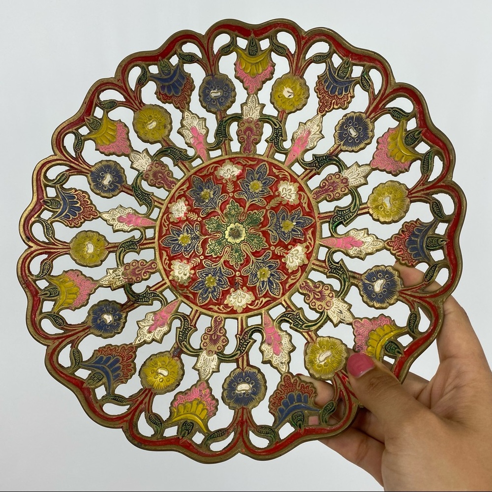 Vintage Brass Painted Engraved Ornamental Decor Dish - Picture 8 of 8